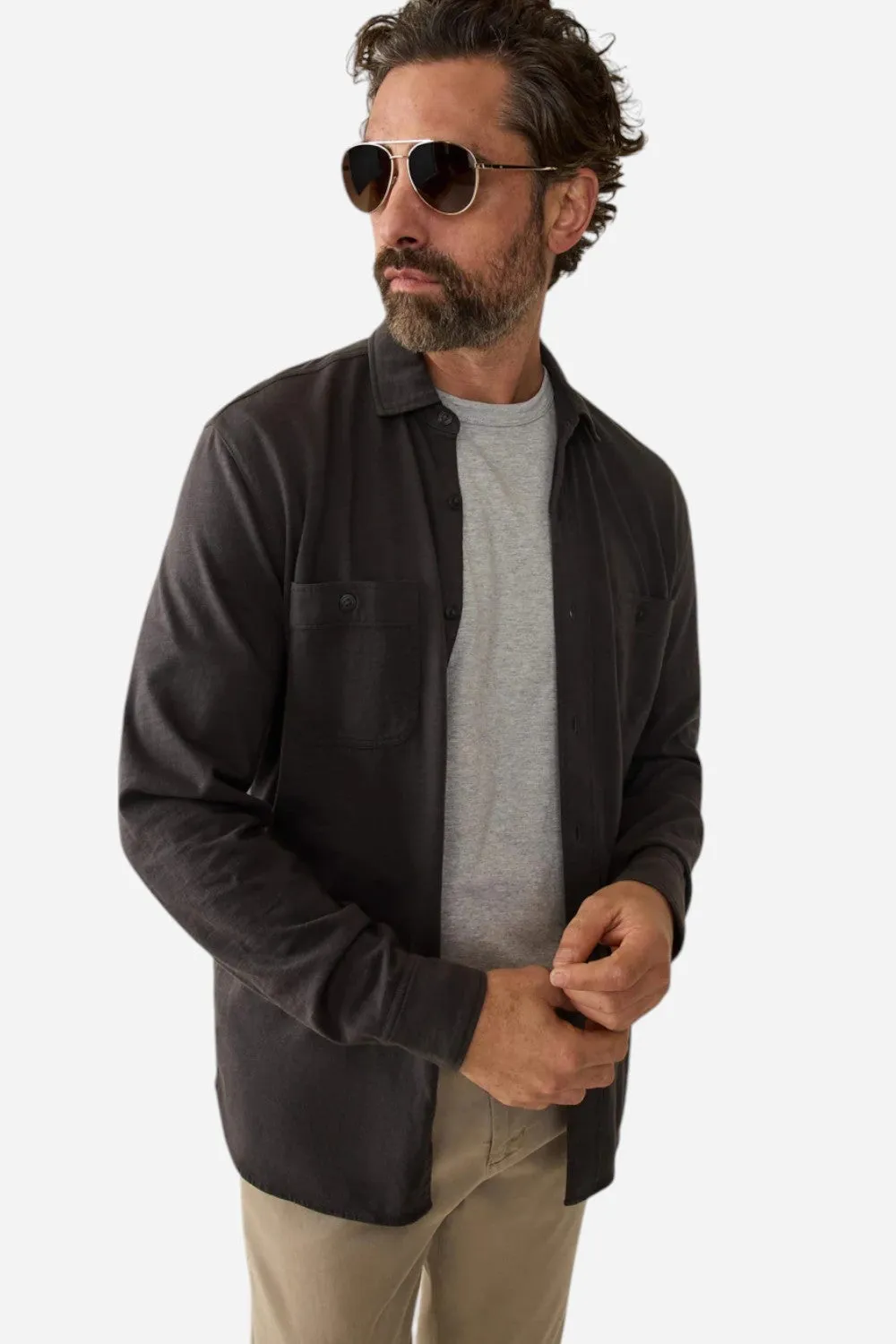 Faherty Sunwashed Double Pocket Knit Shirt in Washed Black